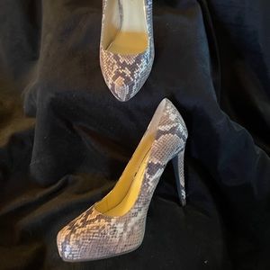 Jessica Simpson Snake Skin Heels